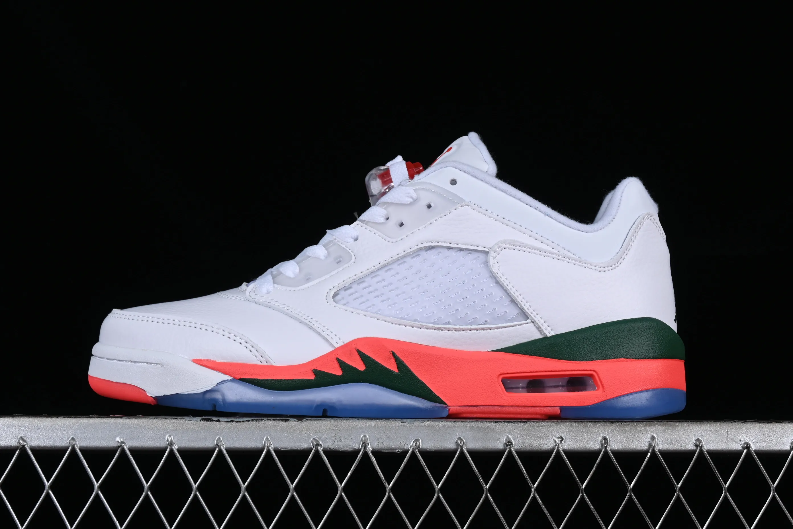 All categories Air Jordan Jordan series basketball shoes Air Jordan 5 Z version Air Jordan Retro Low AJ5 Joe 5 Knicks white blue orange low-top basketball shoes FQ1316-018